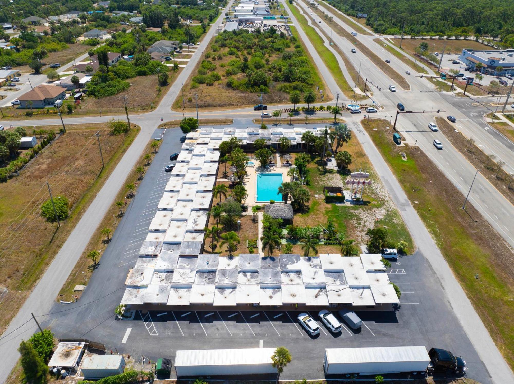 Warm Mineral Springs Motel North Port Bagian luar foto