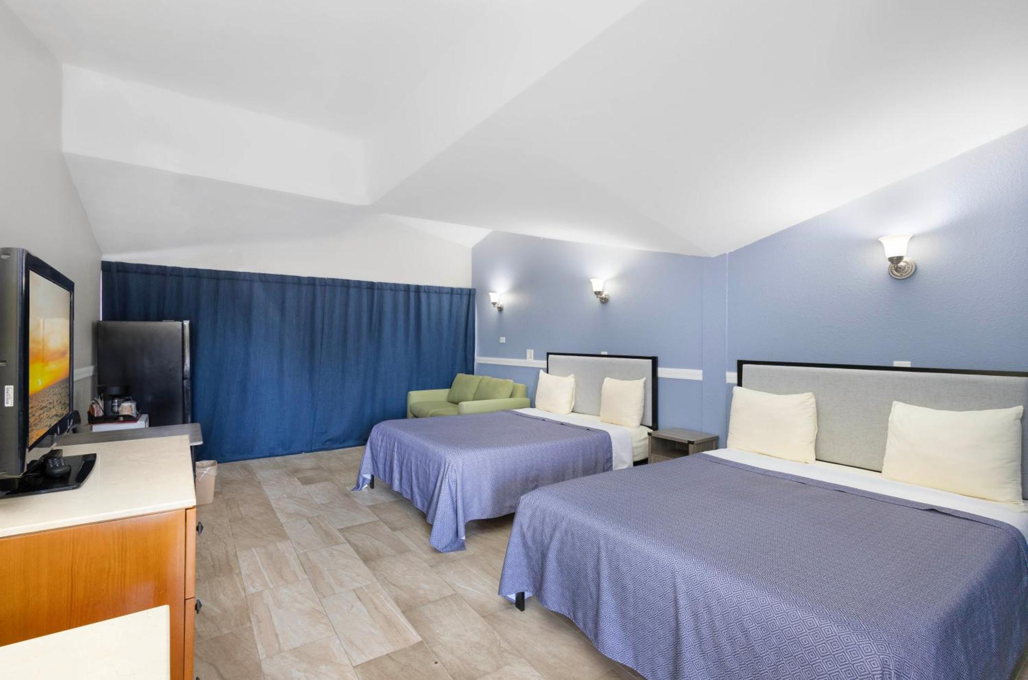Warm Mineral Springs Motel North Port Bagian luar foto